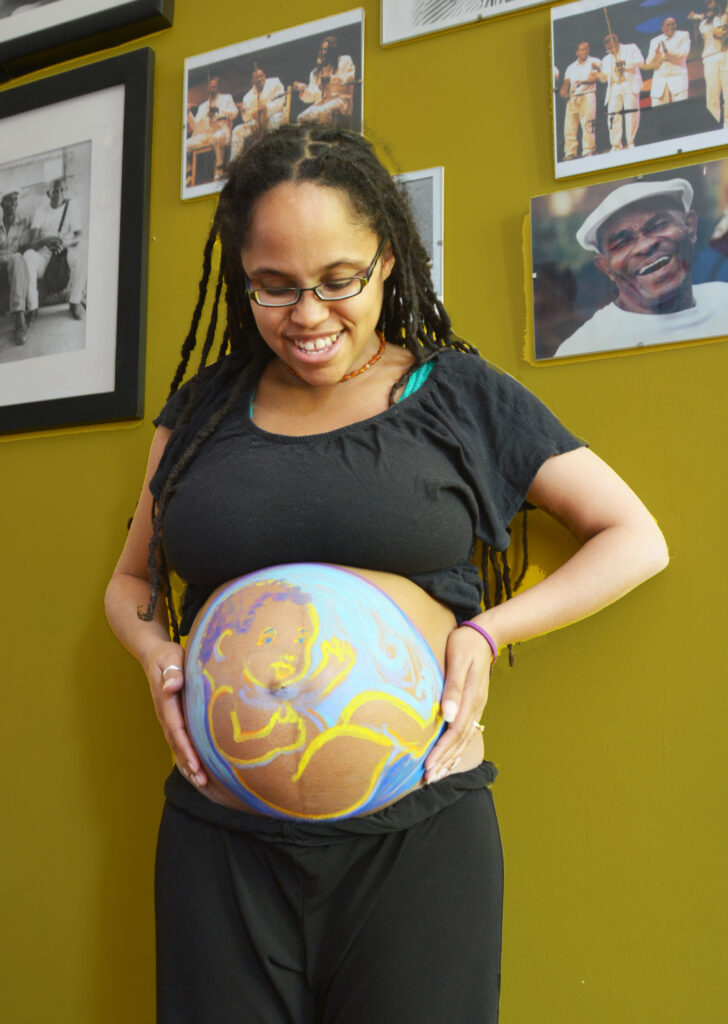 Breech Belly Paint DC Cassandra